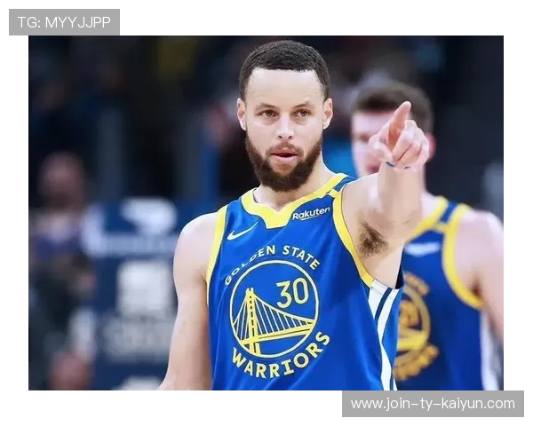 库里连续得分压制对手反扑，勇士保持风向